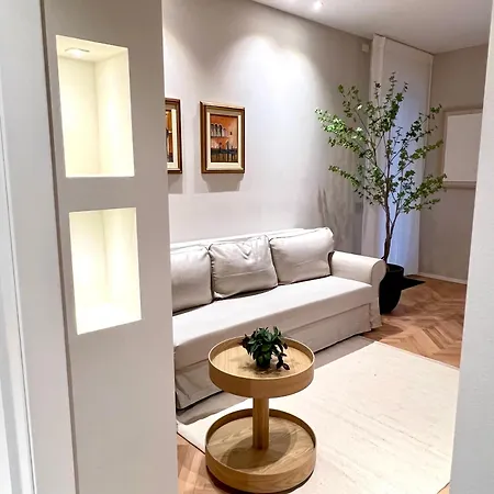 Residenza Lungosile Privat bolig
